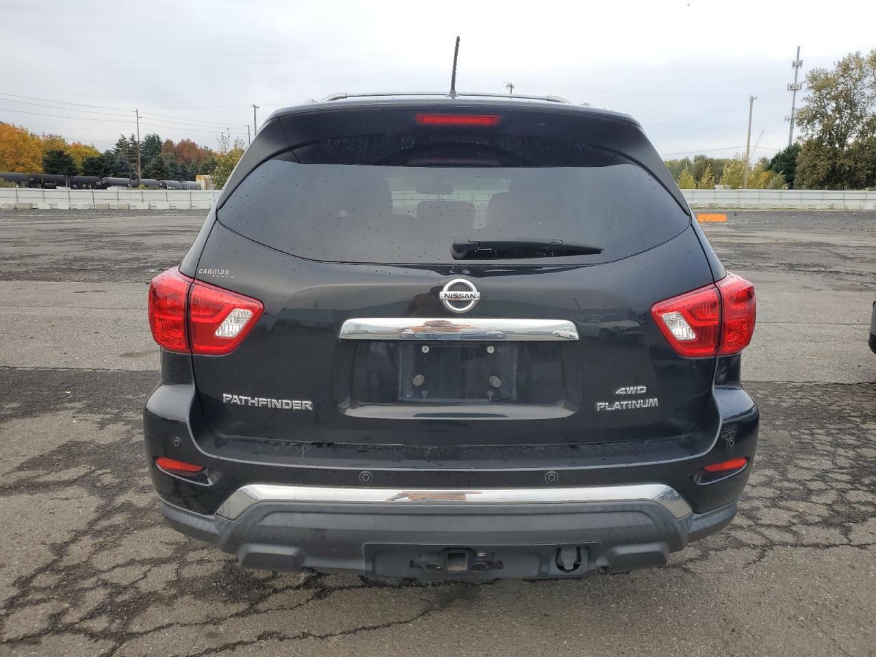 2017 NISSAN PATHFINDER