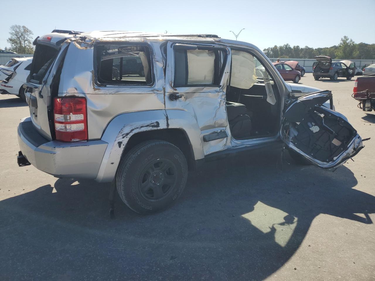 2012 JEEP Liberty