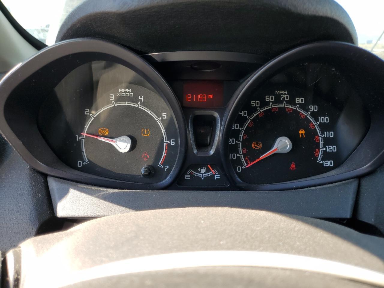2012 FORD Fiesta
