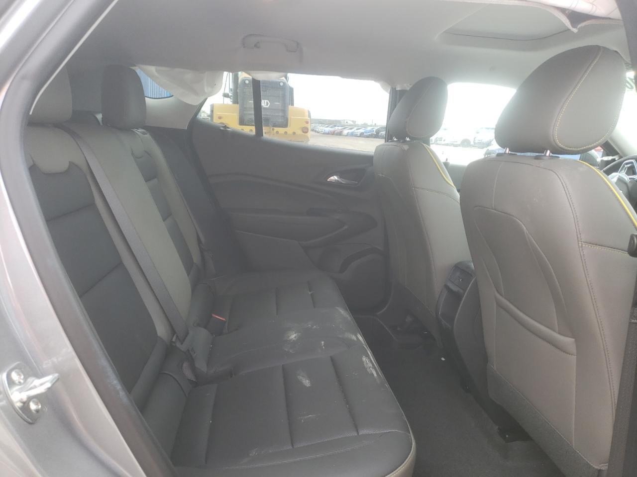 2025 CHEVROLET TRAX