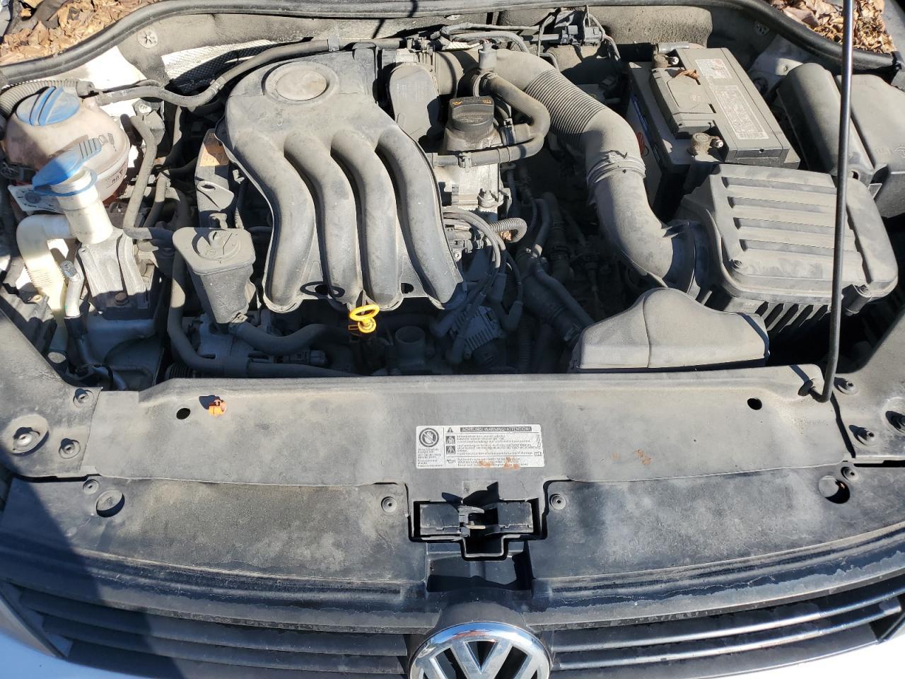 2012 VOLKSWAGEN JETTA