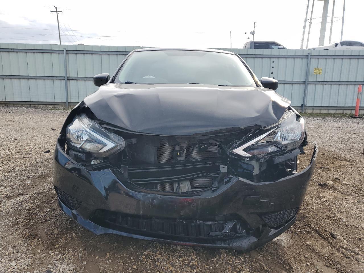 2016 NISSAN SENTRA