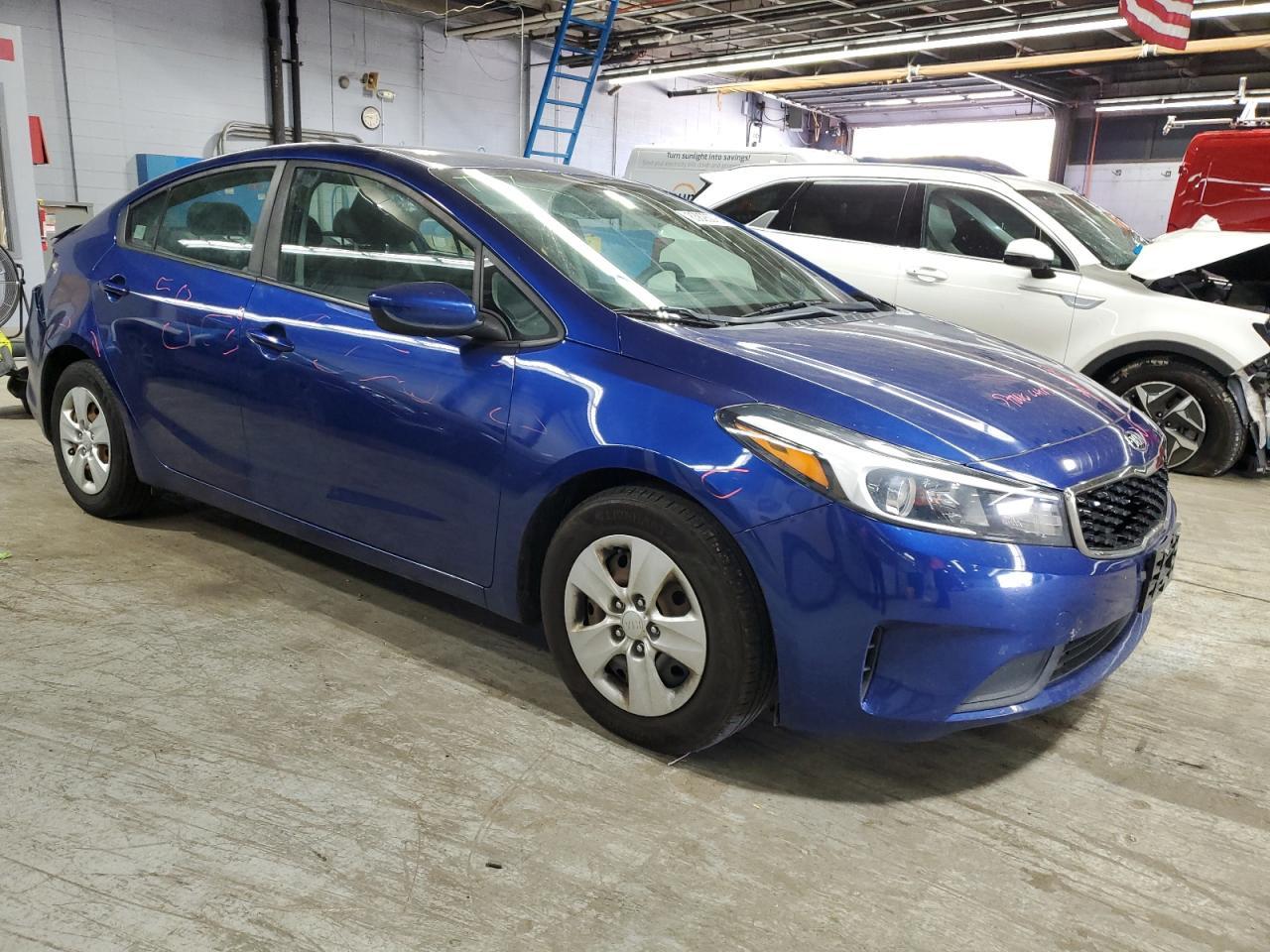 2017 KIA FORTE