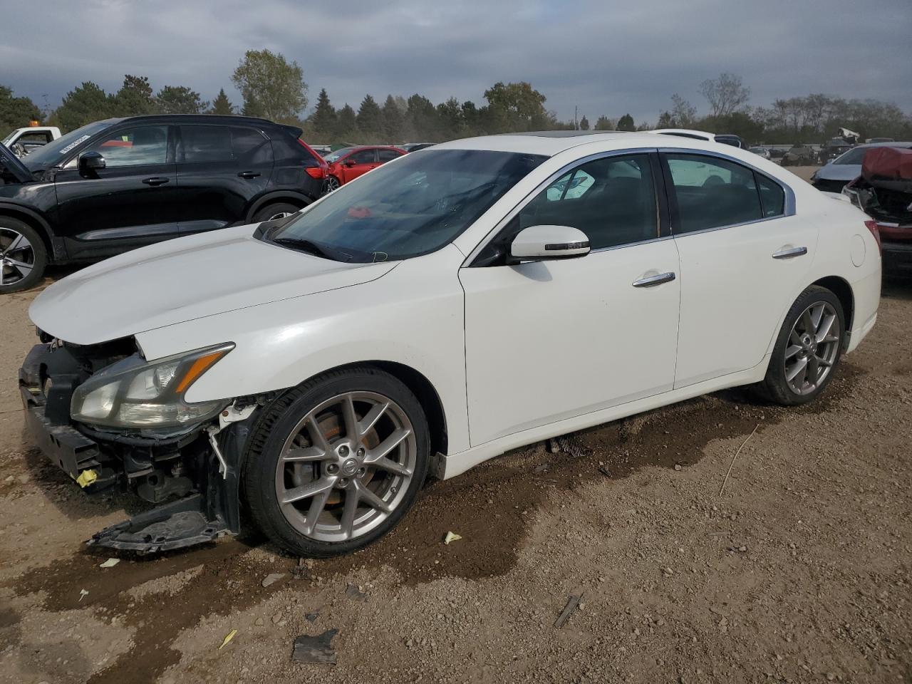 2011 NISSAN Maxima