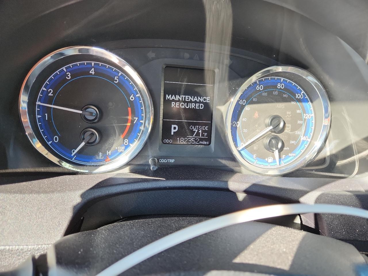 2017 TOYOTA COROLLA