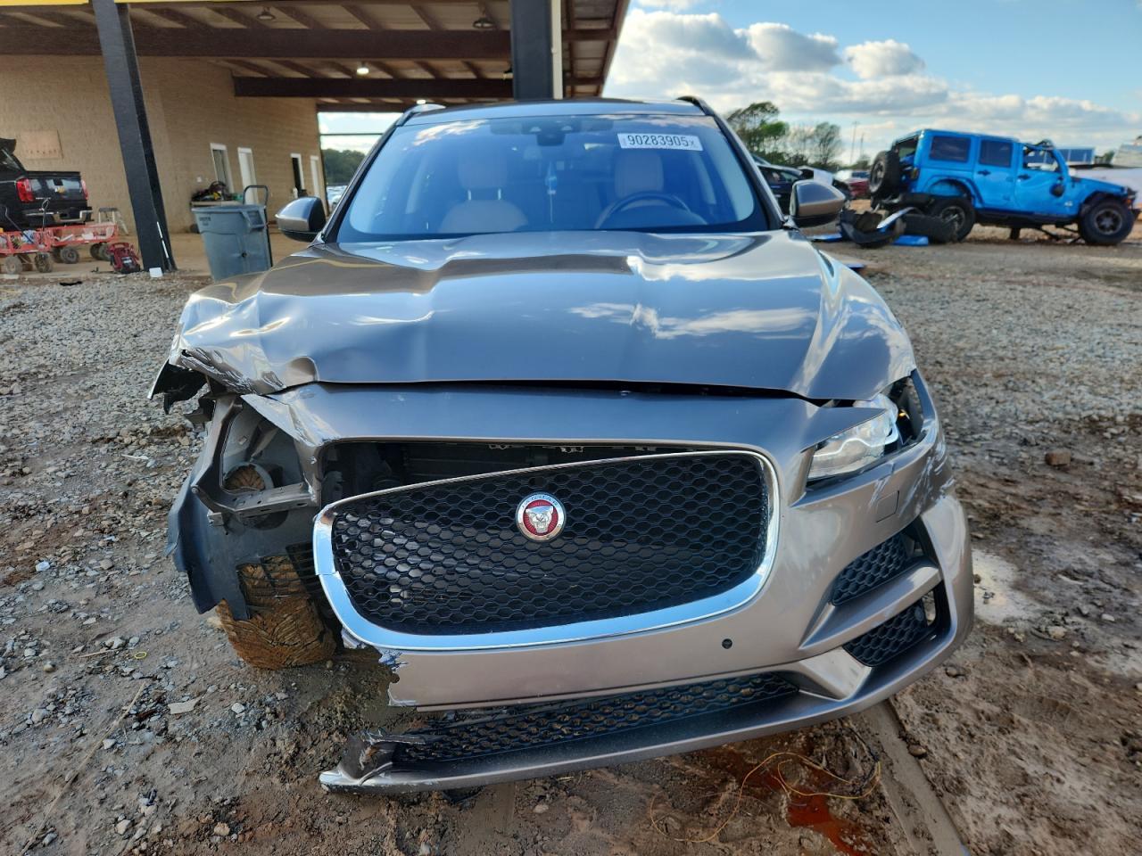 2017 JAGUAR F-Pace