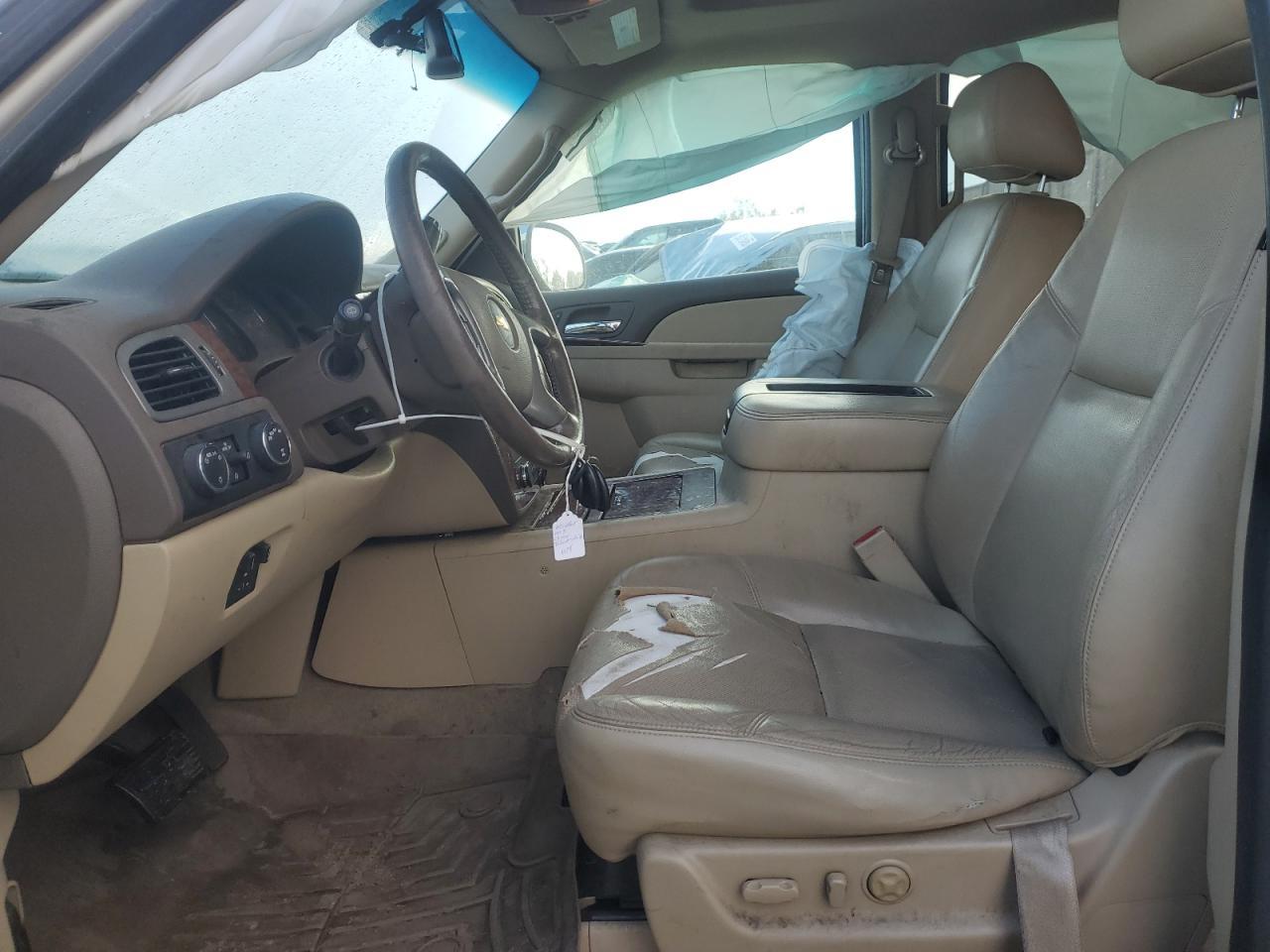 2012 CHEVROLET Tahoe