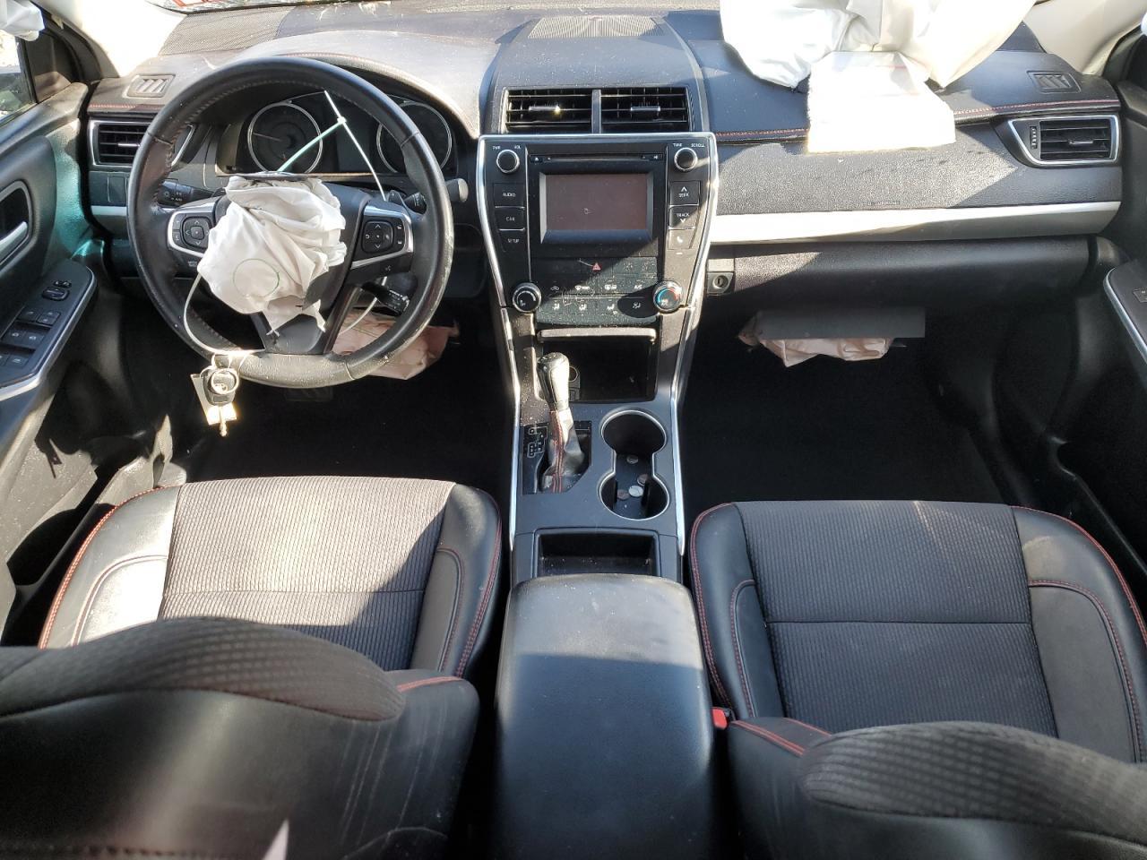 2017 TOYOTA CAMRY