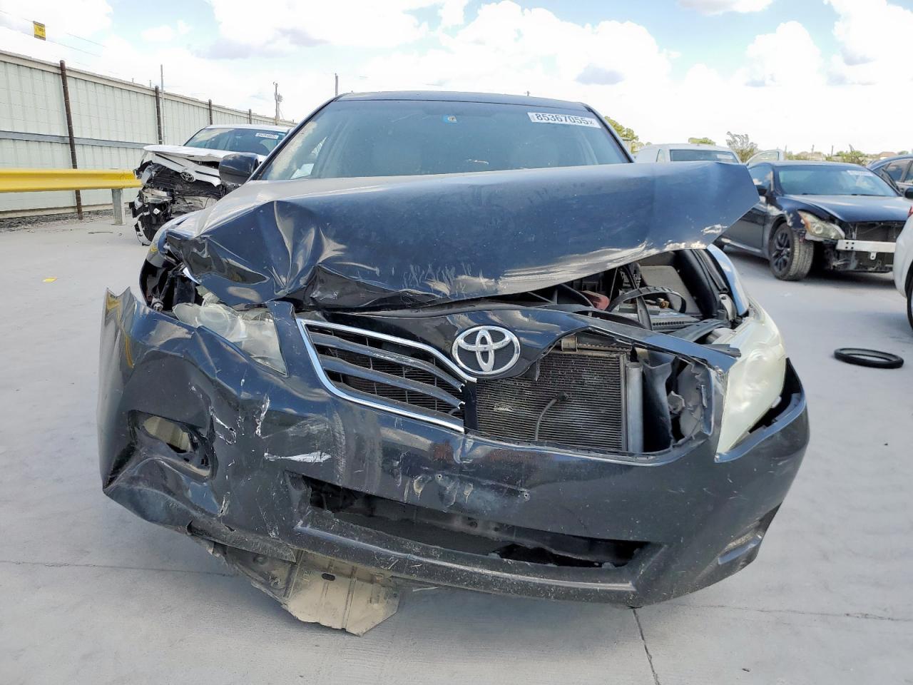 2010 TOYOTA CAMRY