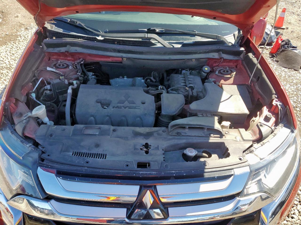 2016 MITSUBISHI outlander
