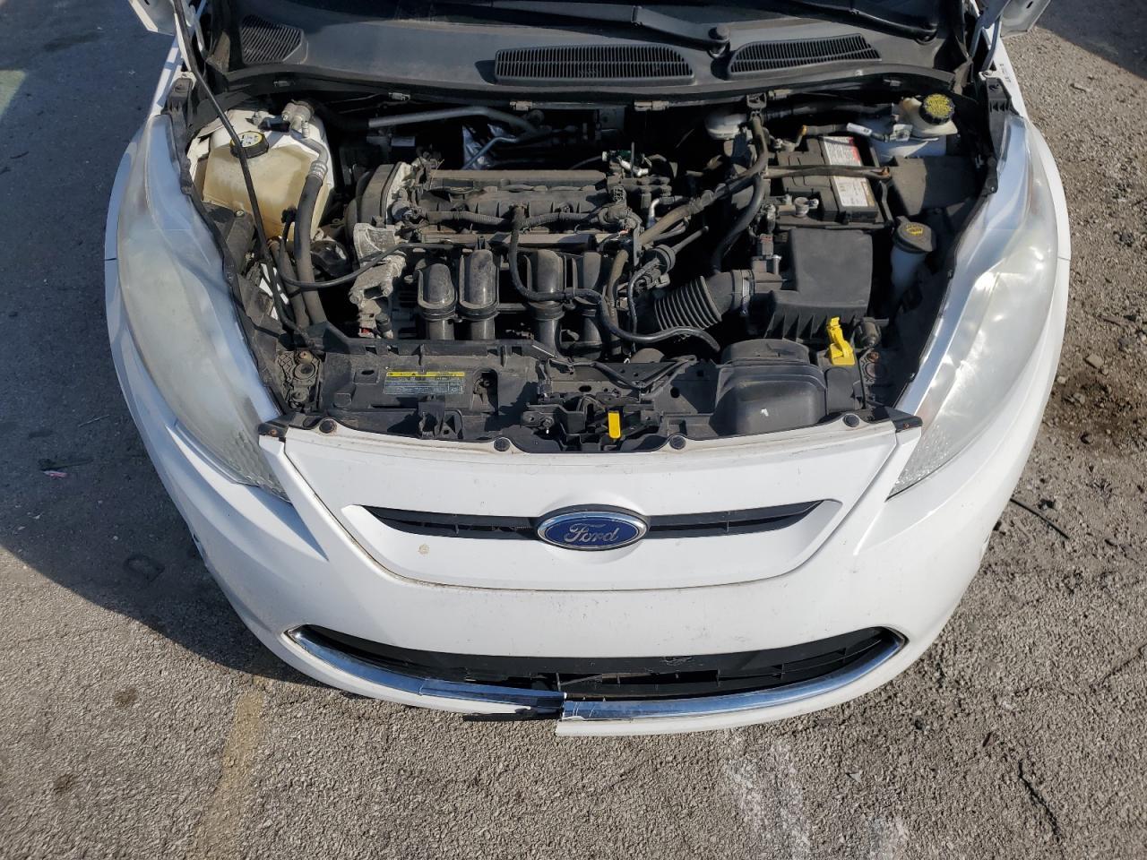 2011 FORD Fiesta