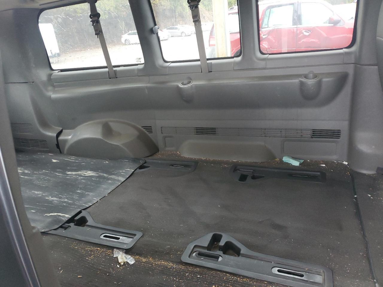 2014 CHEVROLET Express 1500