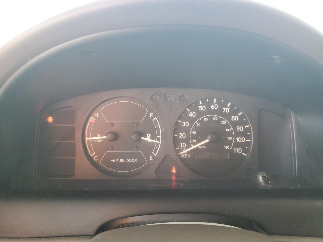 2002 TOYOTA COROLLA