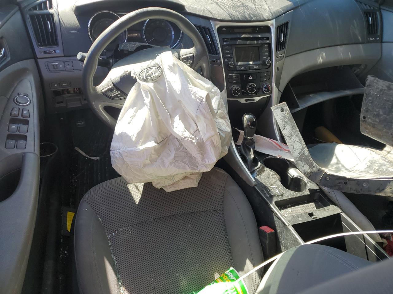 2014 HYUNDAI SONATA