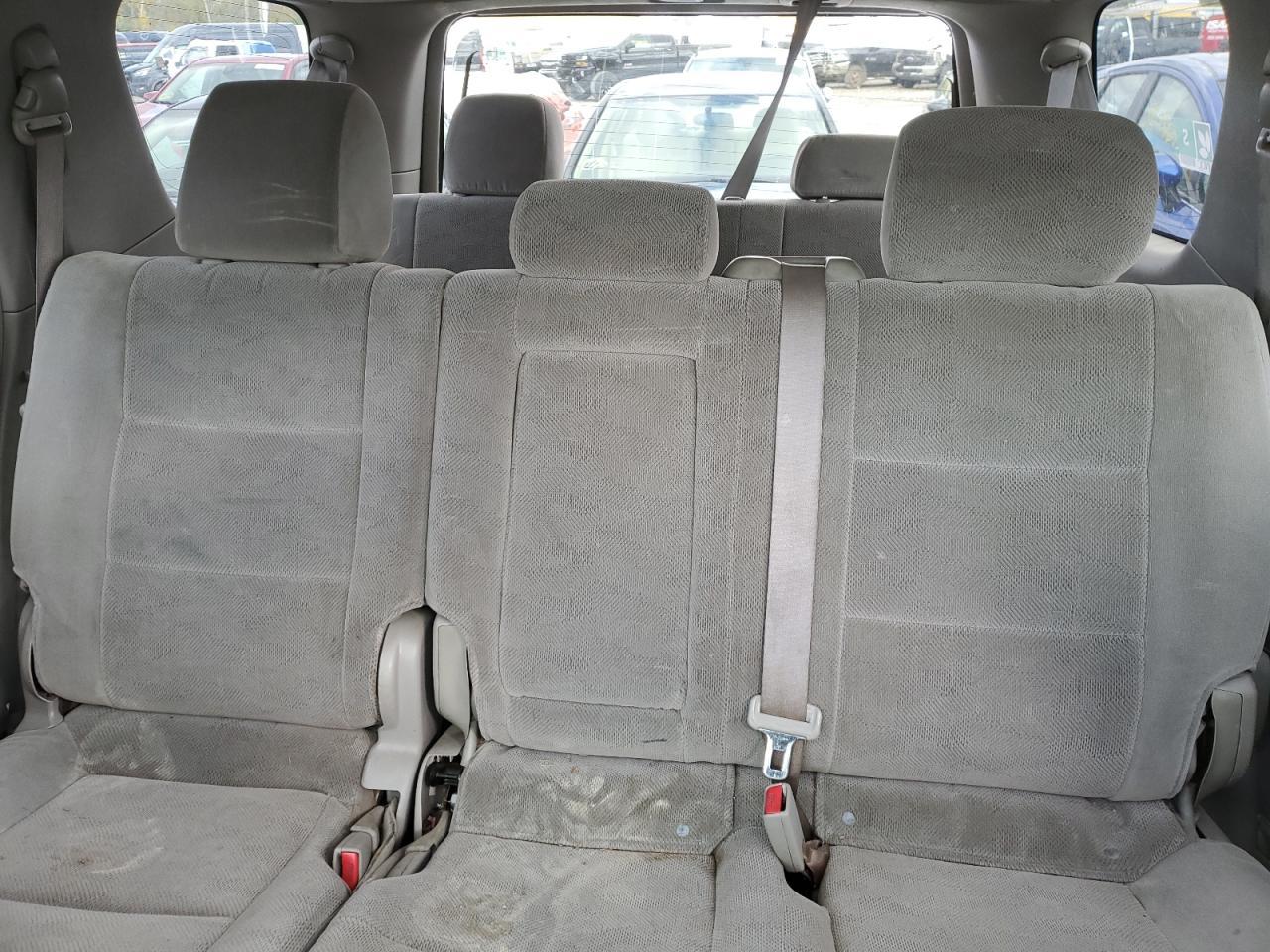 2005 TOYOTA Sequoia