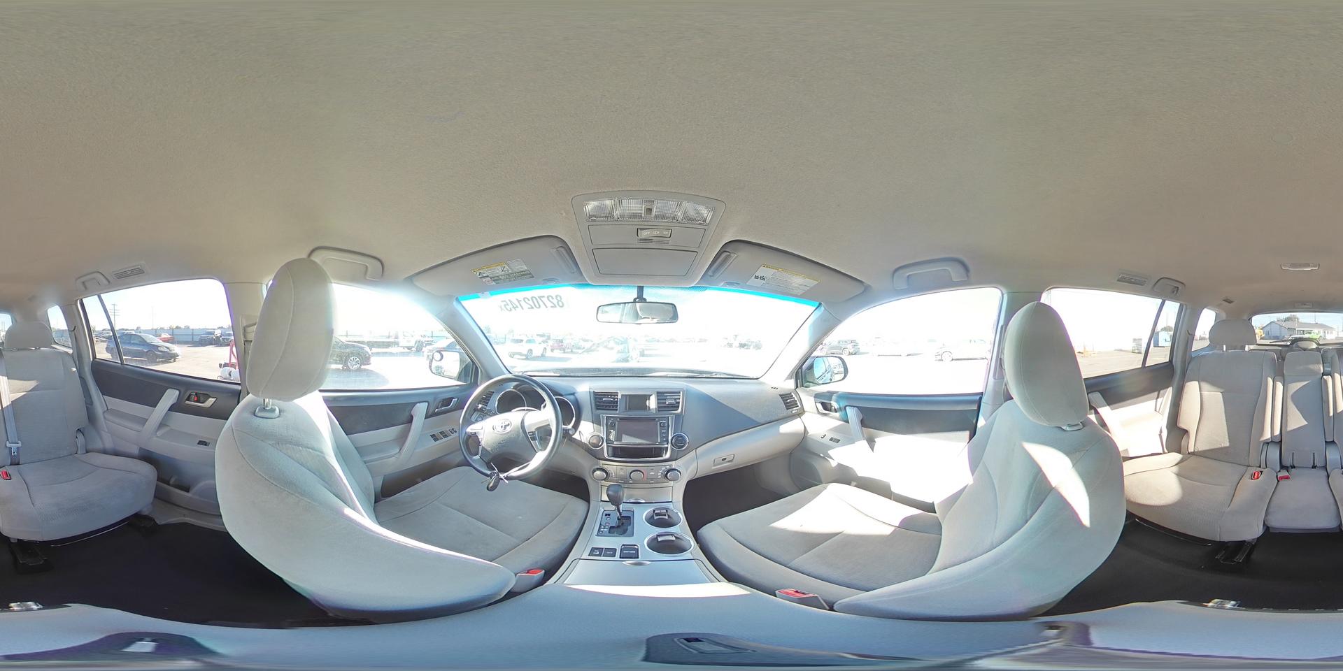 2013 TOYOTA HIGHLANDER