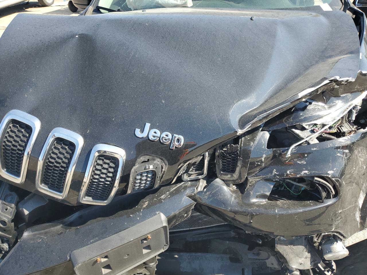 2018 JEEP CHEROKEE