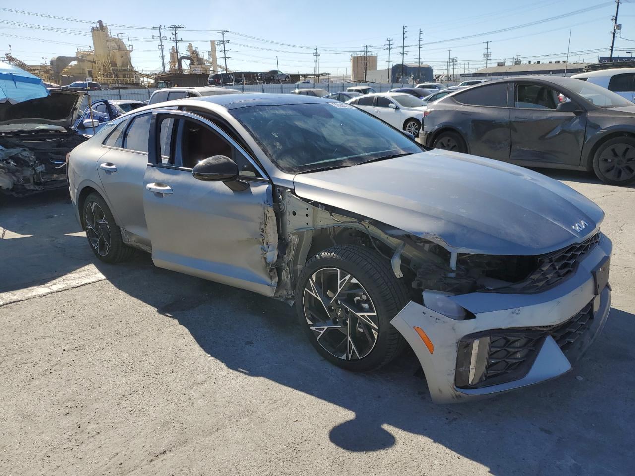 2025 KIA K5