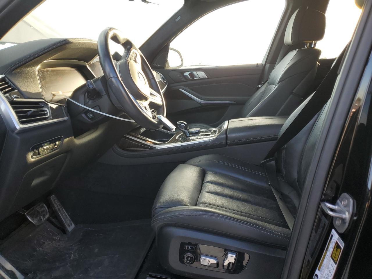 2020 BMW X7