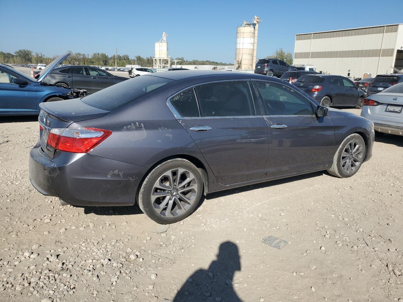 2015 HONDA ACCORD