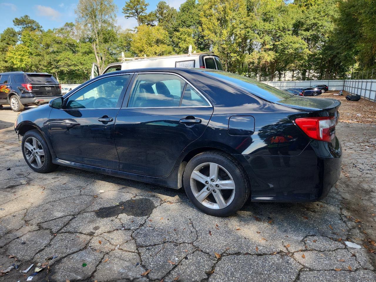 2012 TOYOTA CAMRY