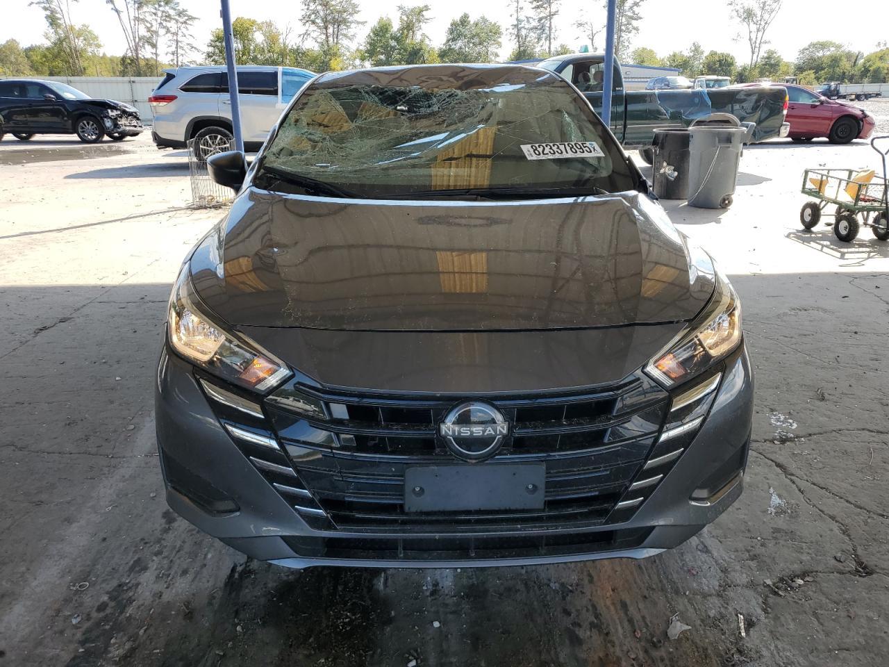2024 NISSAN VERSA