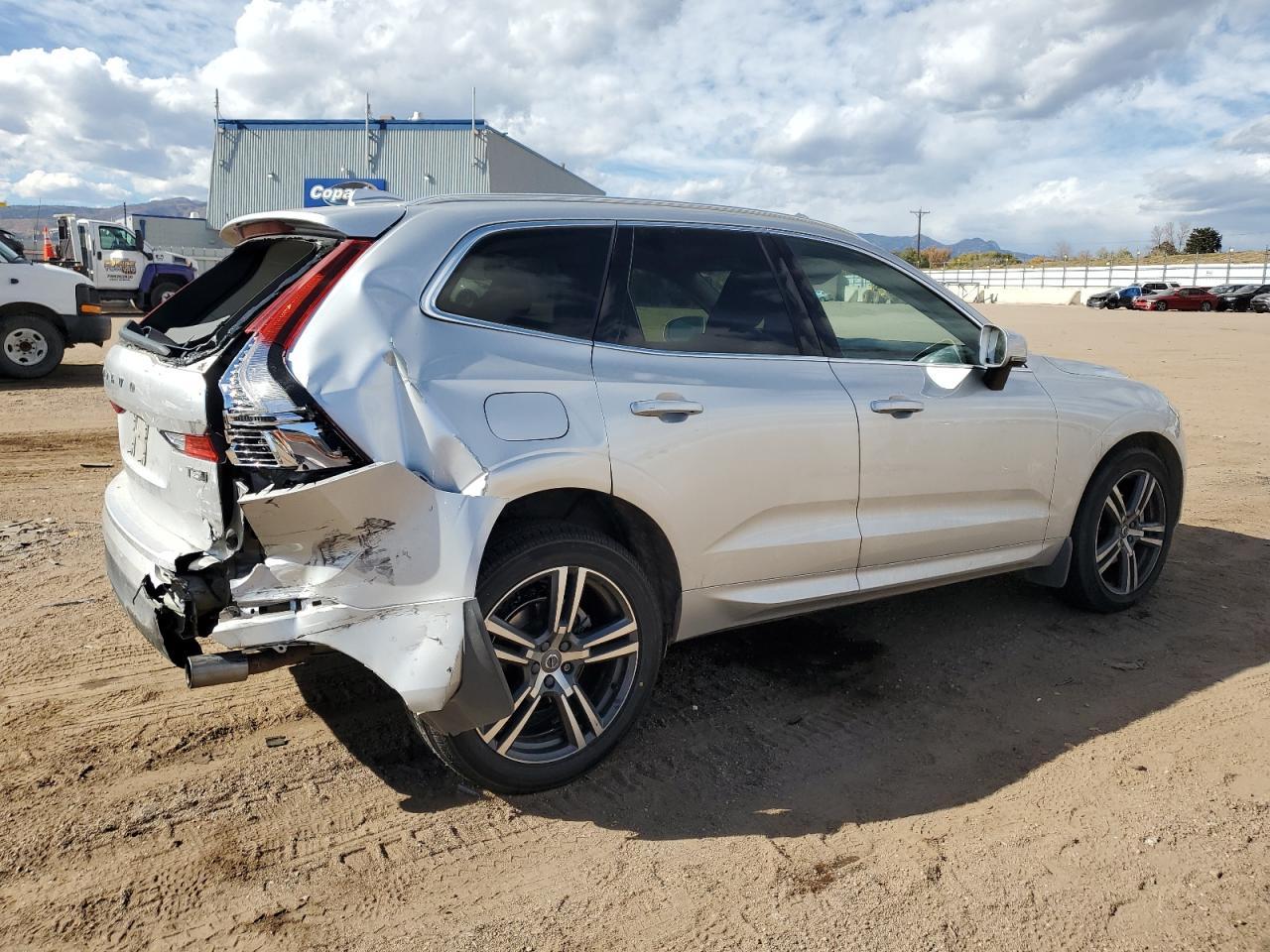 2018 VOLVO XC60