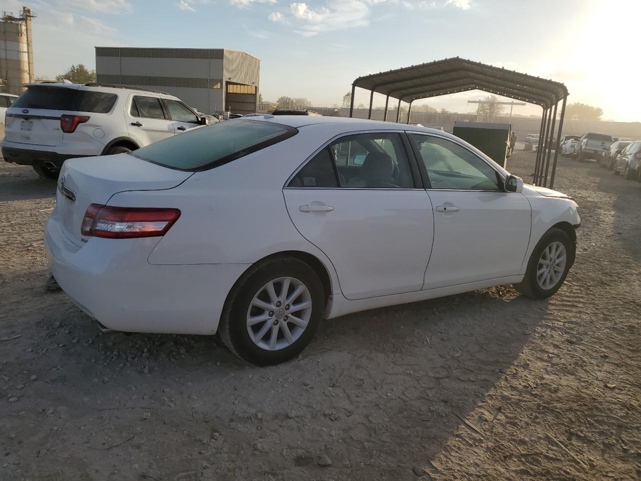 2010 TOYOTA CAMRY