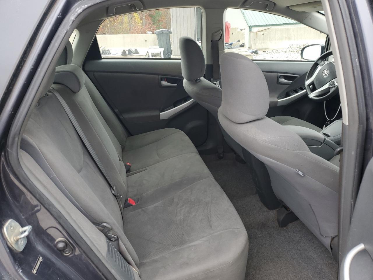 2011 TOYOTA PRIUS