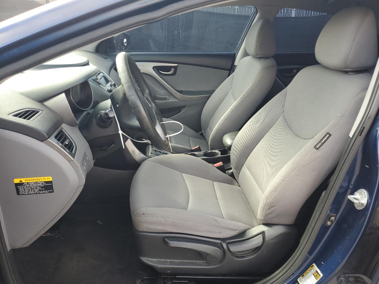 2013 HYUNDAI ELANTRA