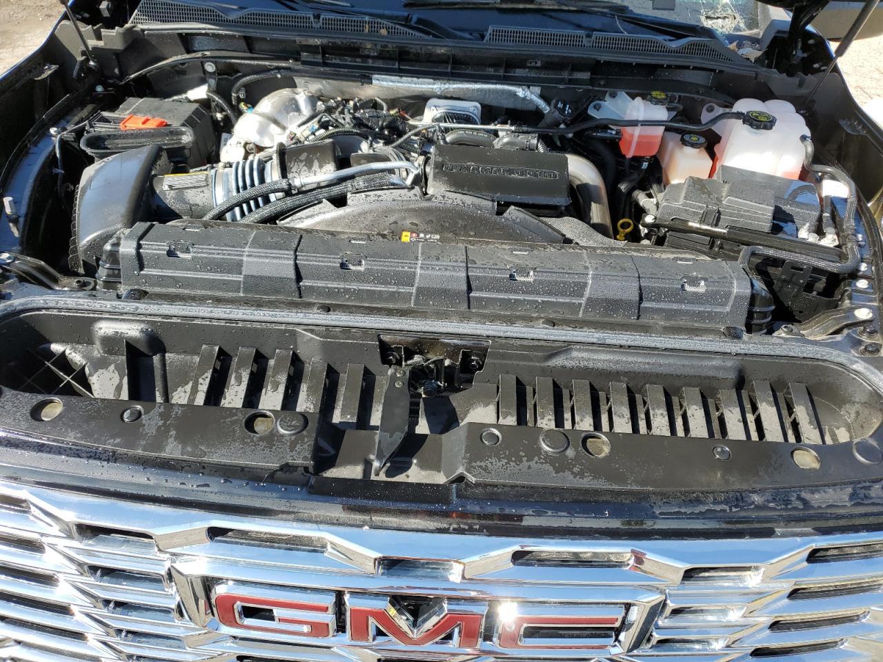 2024 GMC Sierra