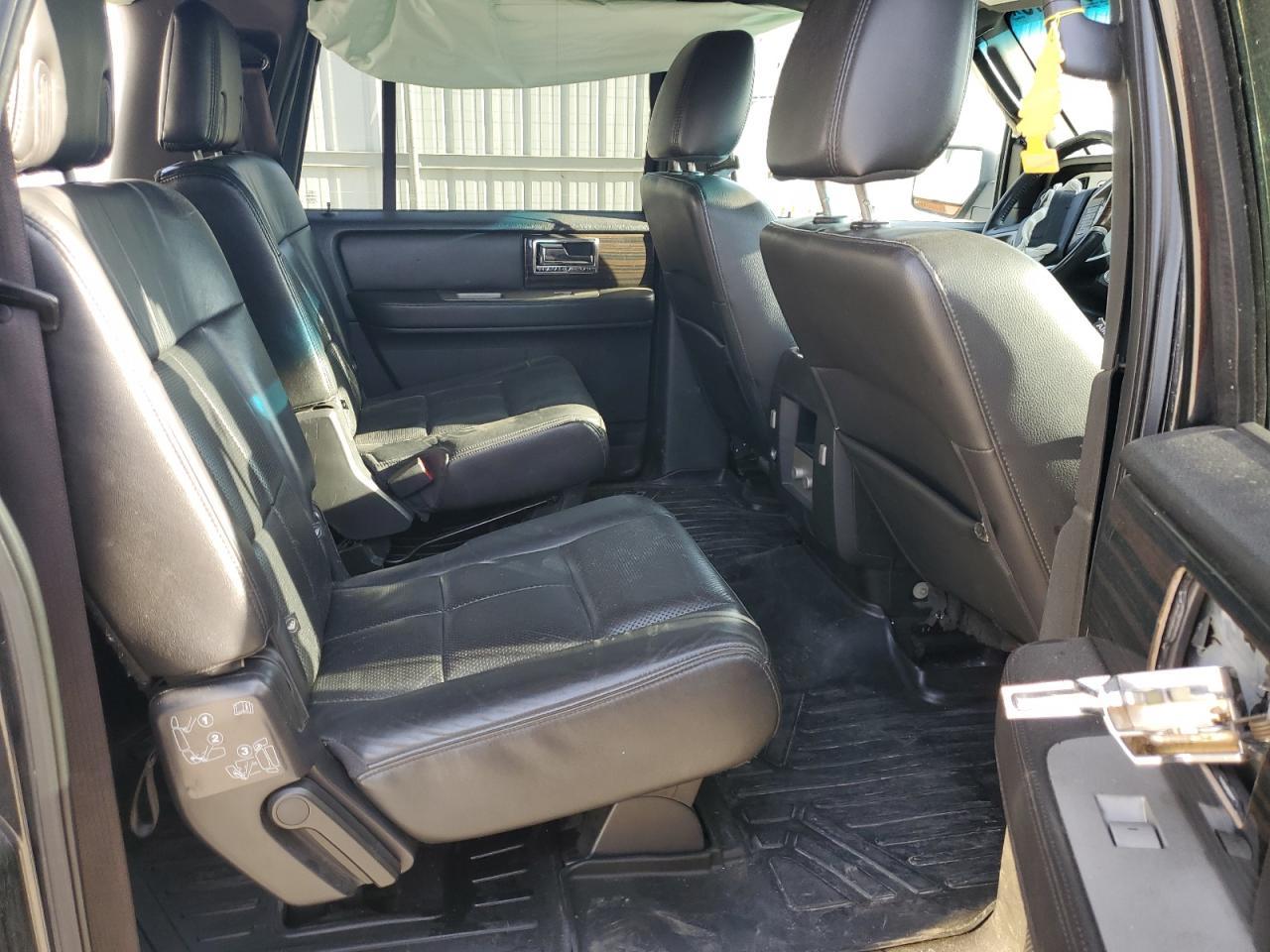 2010 LINCOLN Navigator
