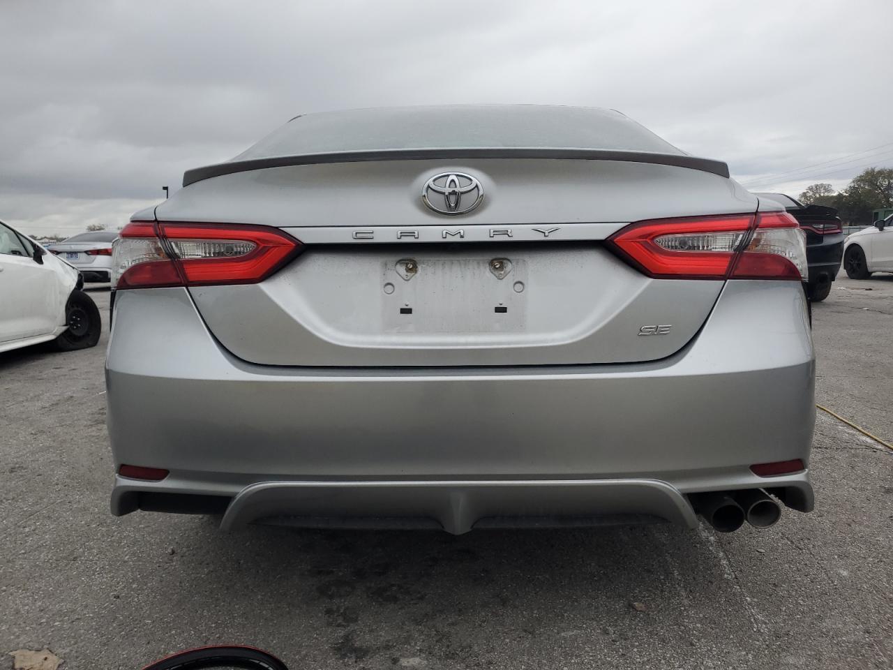 2018 TOYOTA CAMRY