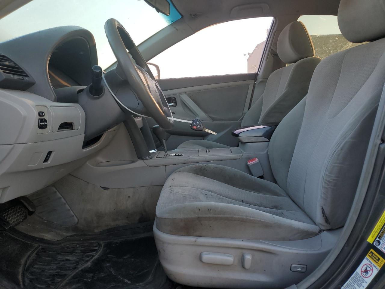 2011 TOYOTA CAMRY