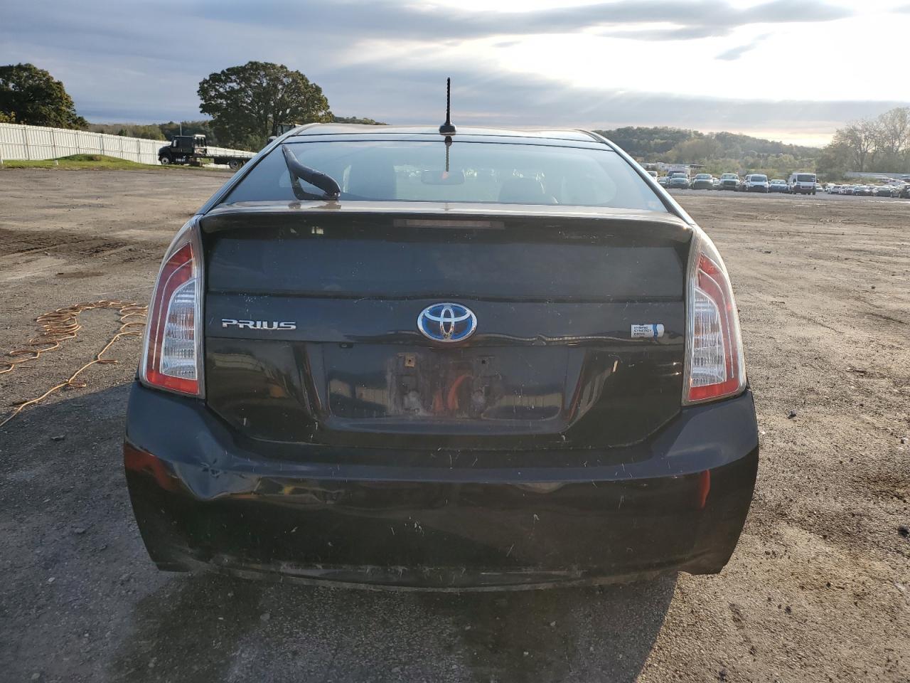 2012 TOYOTA PRIUS