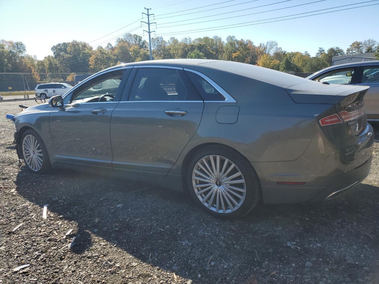 2017 LINCOLN MKZ