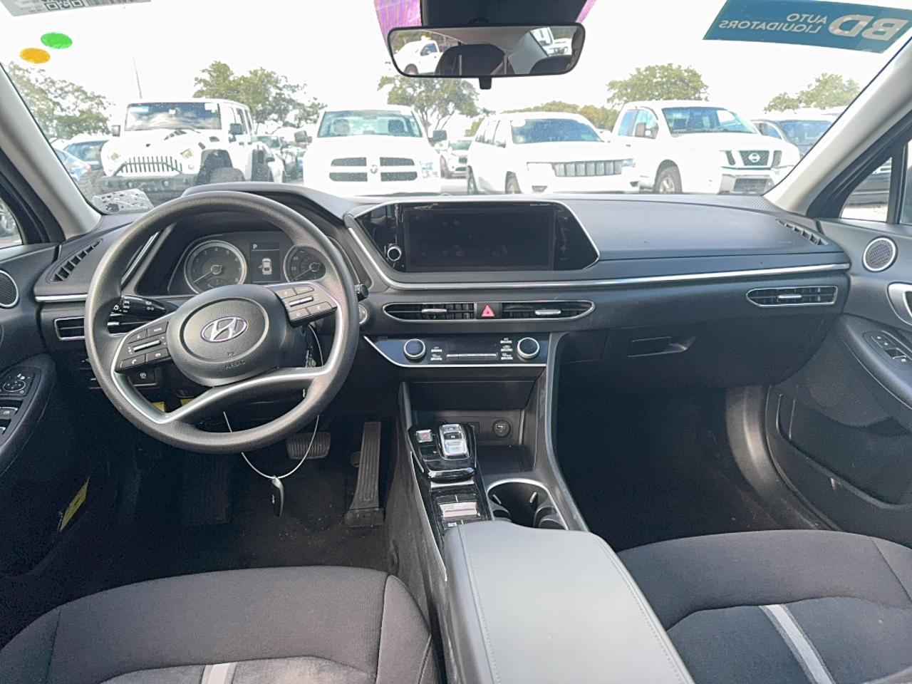 2023 HYUNDAI SONATA