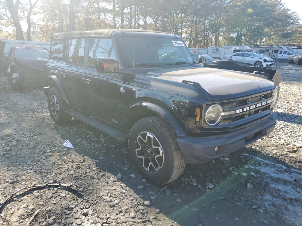 2022 FORD Bronco