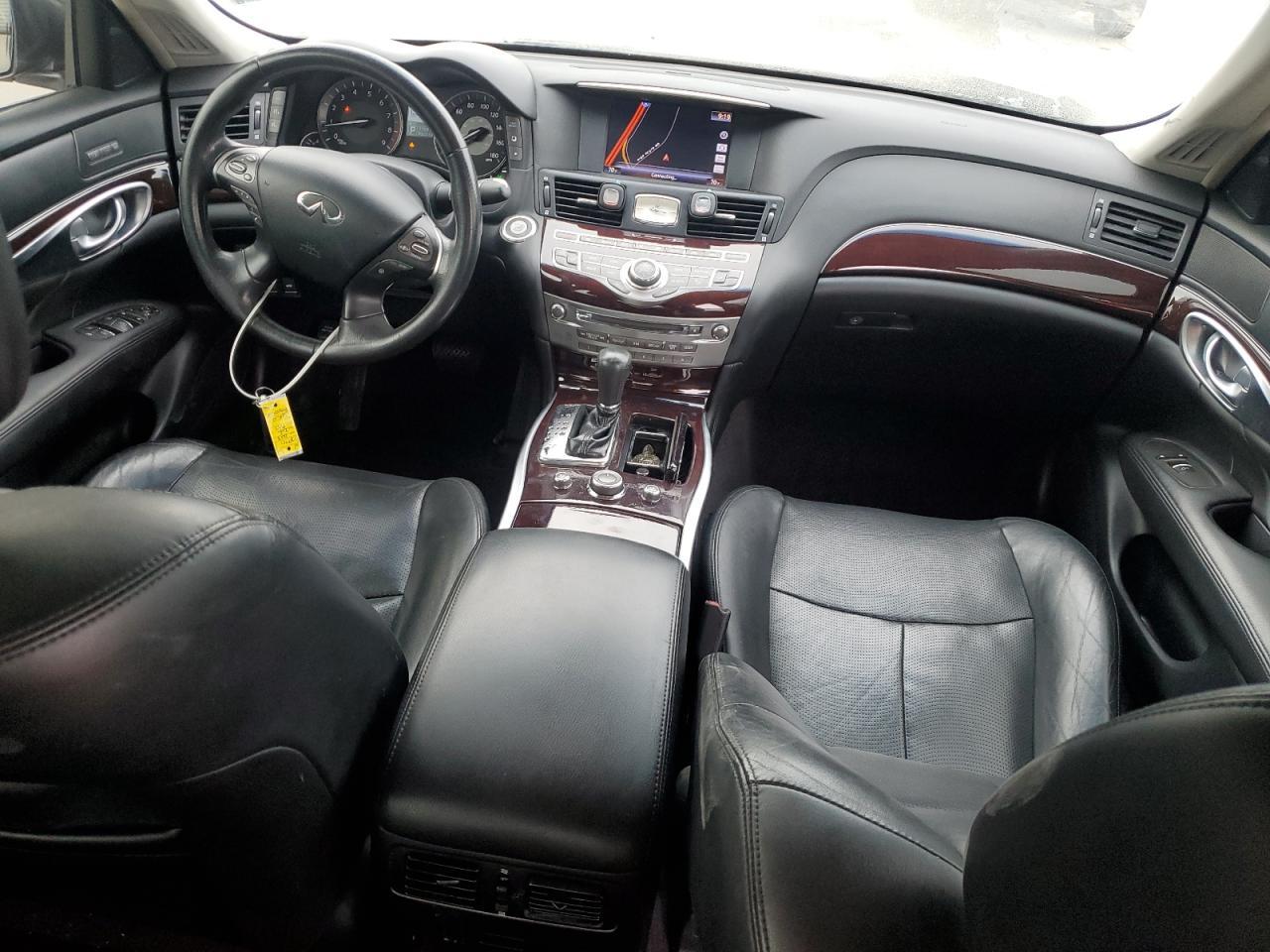 2013 INFINITI M37