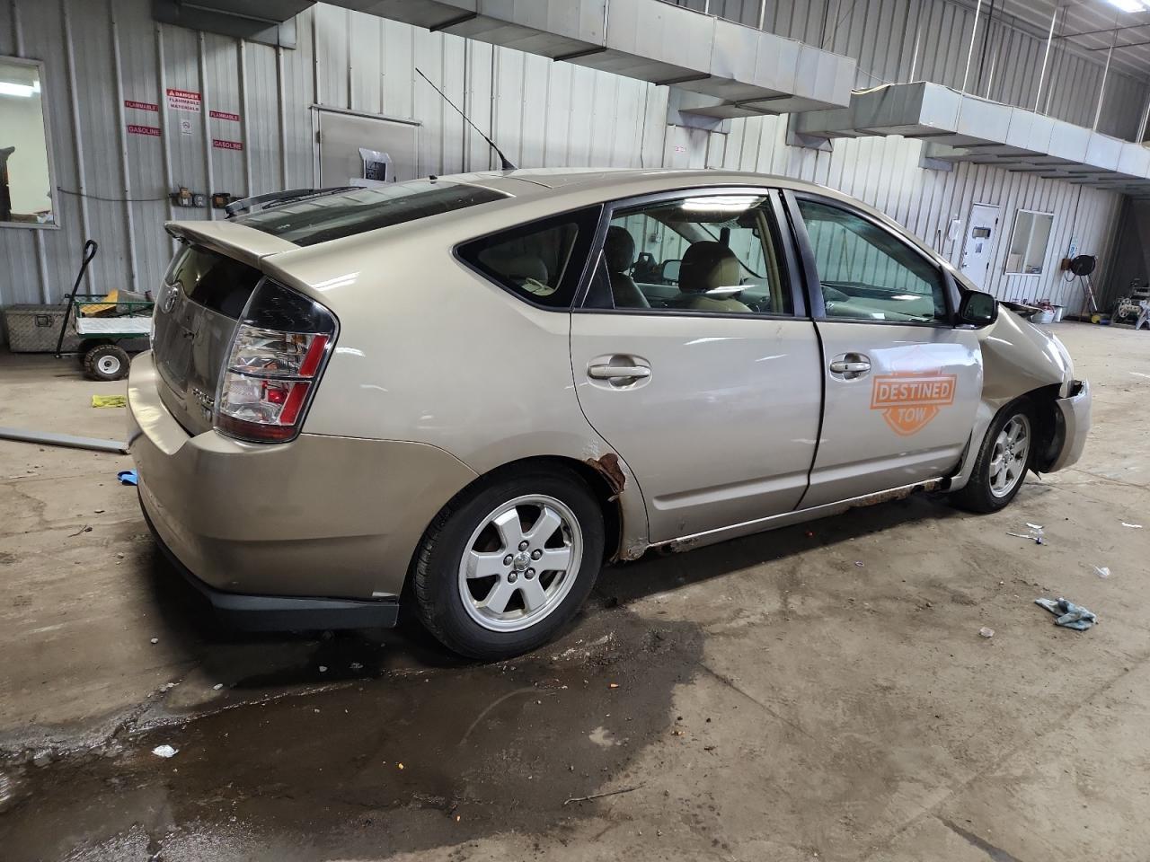 2004 TOYOTA PRIUS