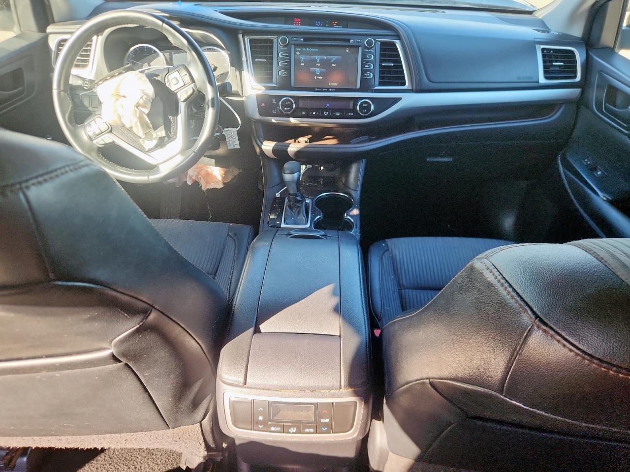 2019 TOYOTA HIGHLANDER