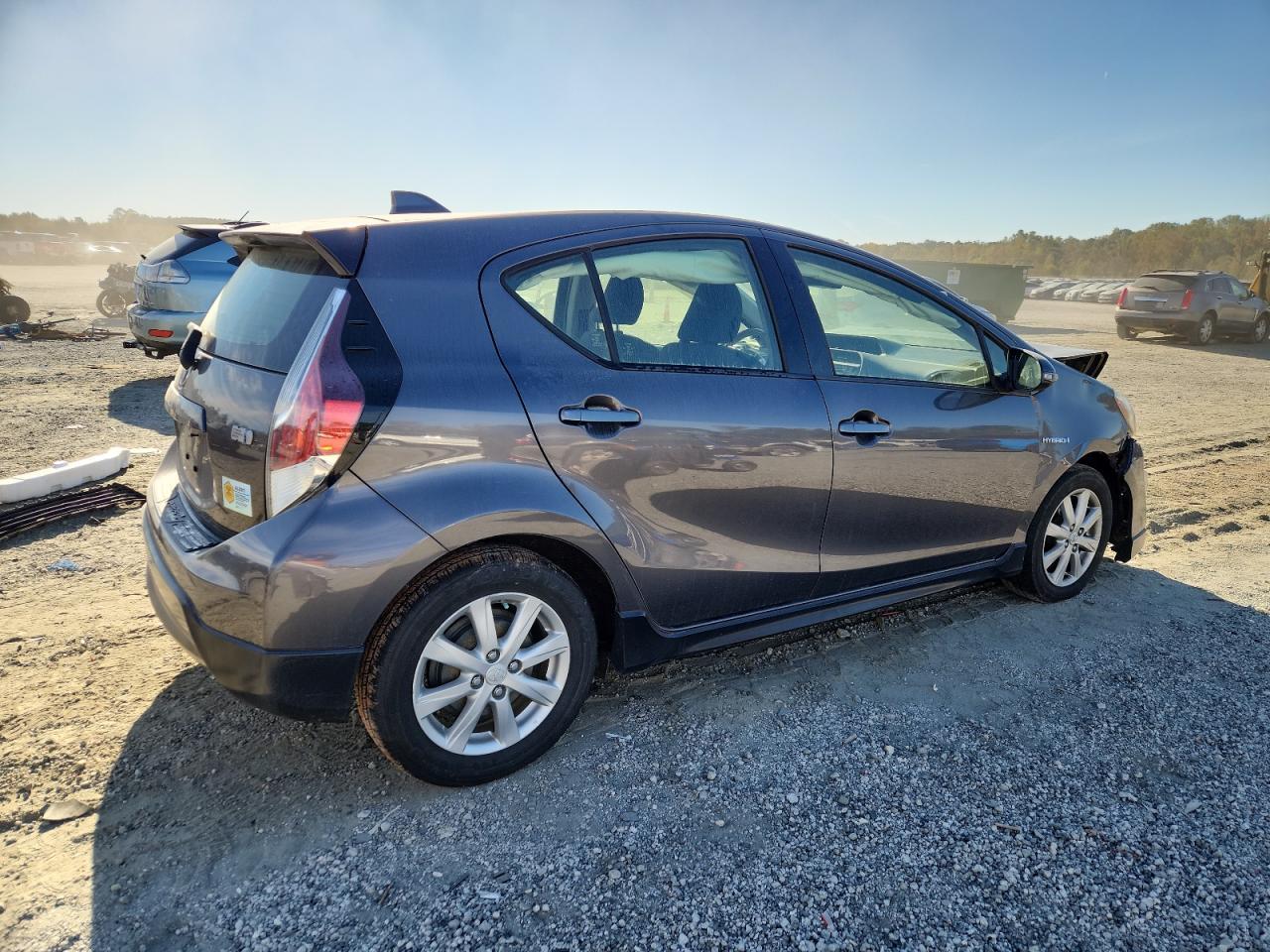 2017 TOYOTA Prius c