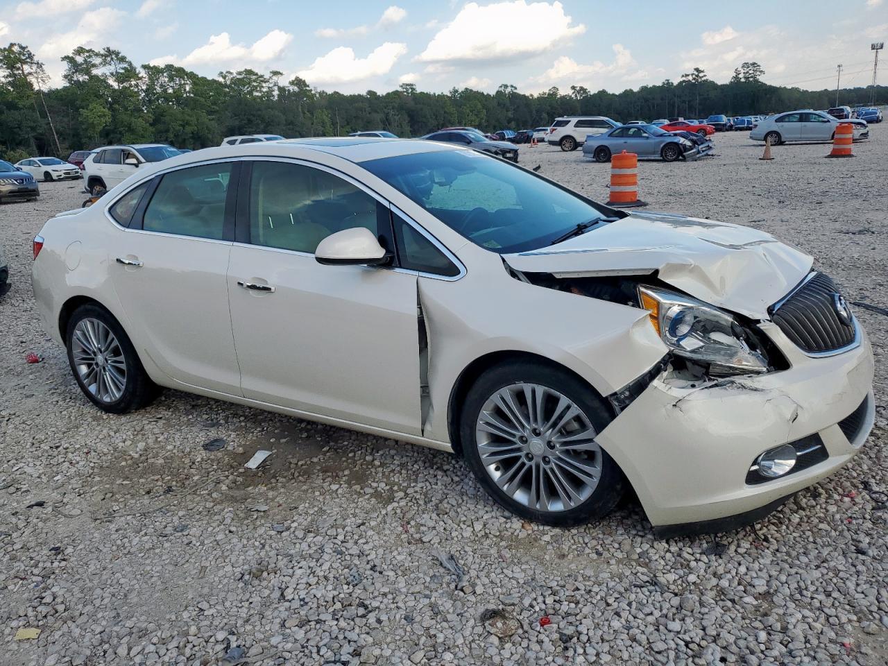 2012 BUICK VERANO