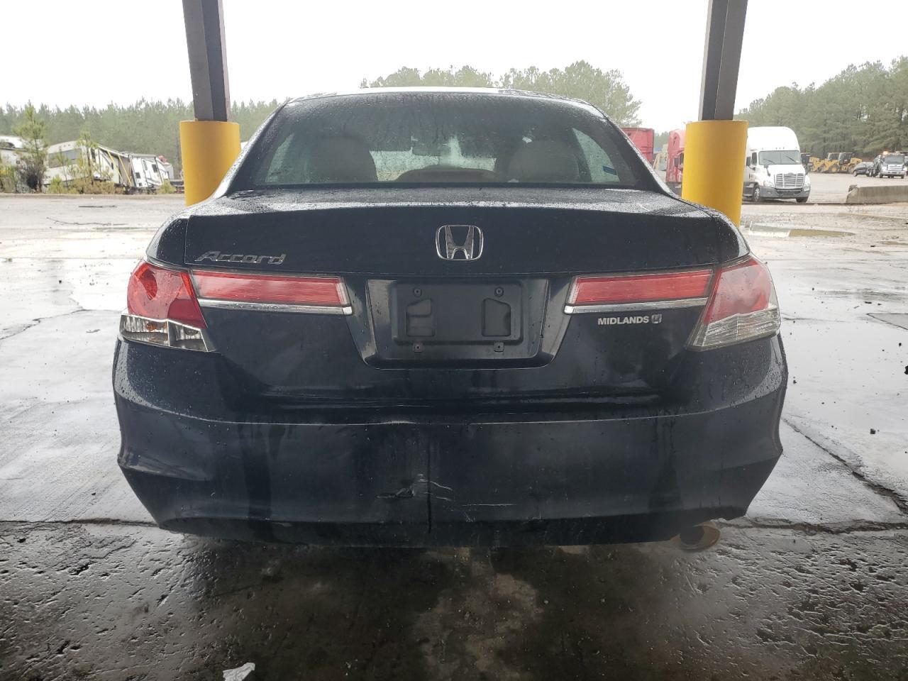 2011 HONDA ACCORD