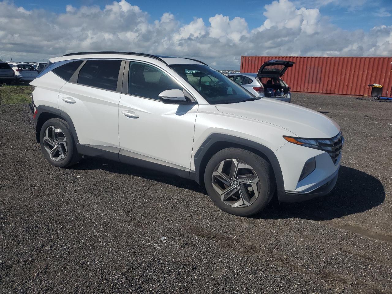 2022 HYUNDAI TUCSON