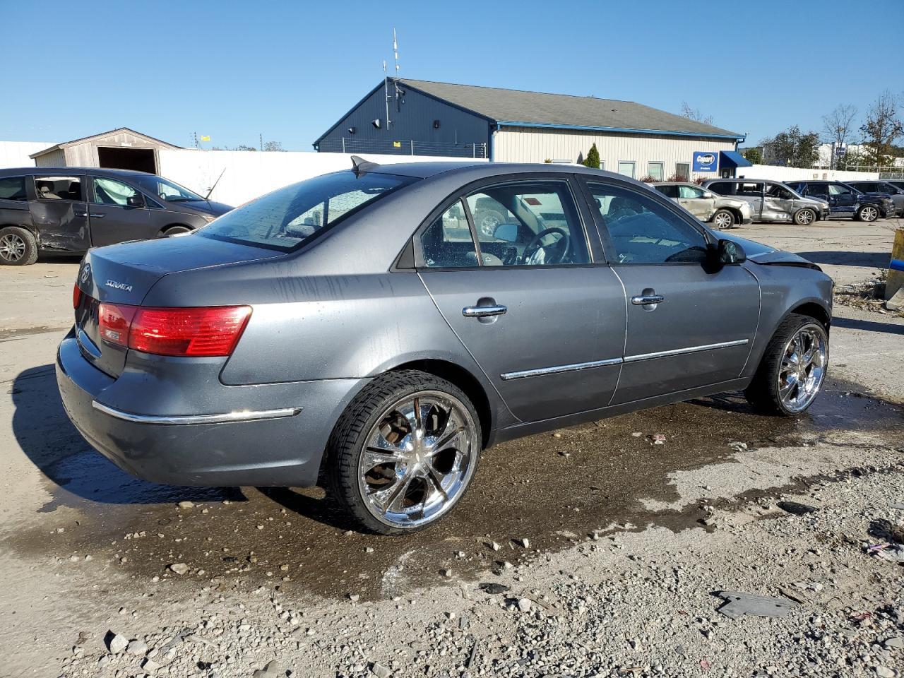 2009 HYUNDAI SONATA