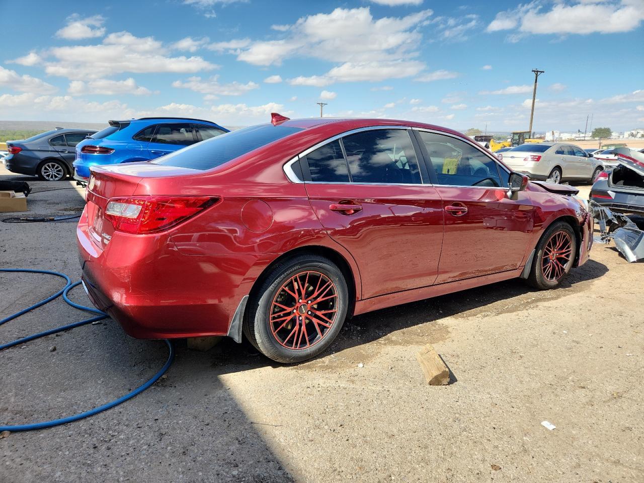 2017 SUBARU Legacy