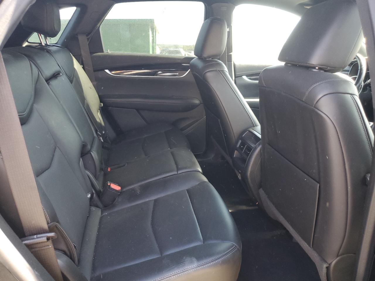 2022 CADILLAC XT5