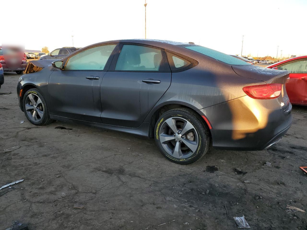 2015 CHRYSLER 200