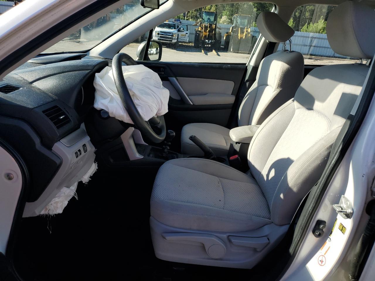 2015 SUBARU FORESTER